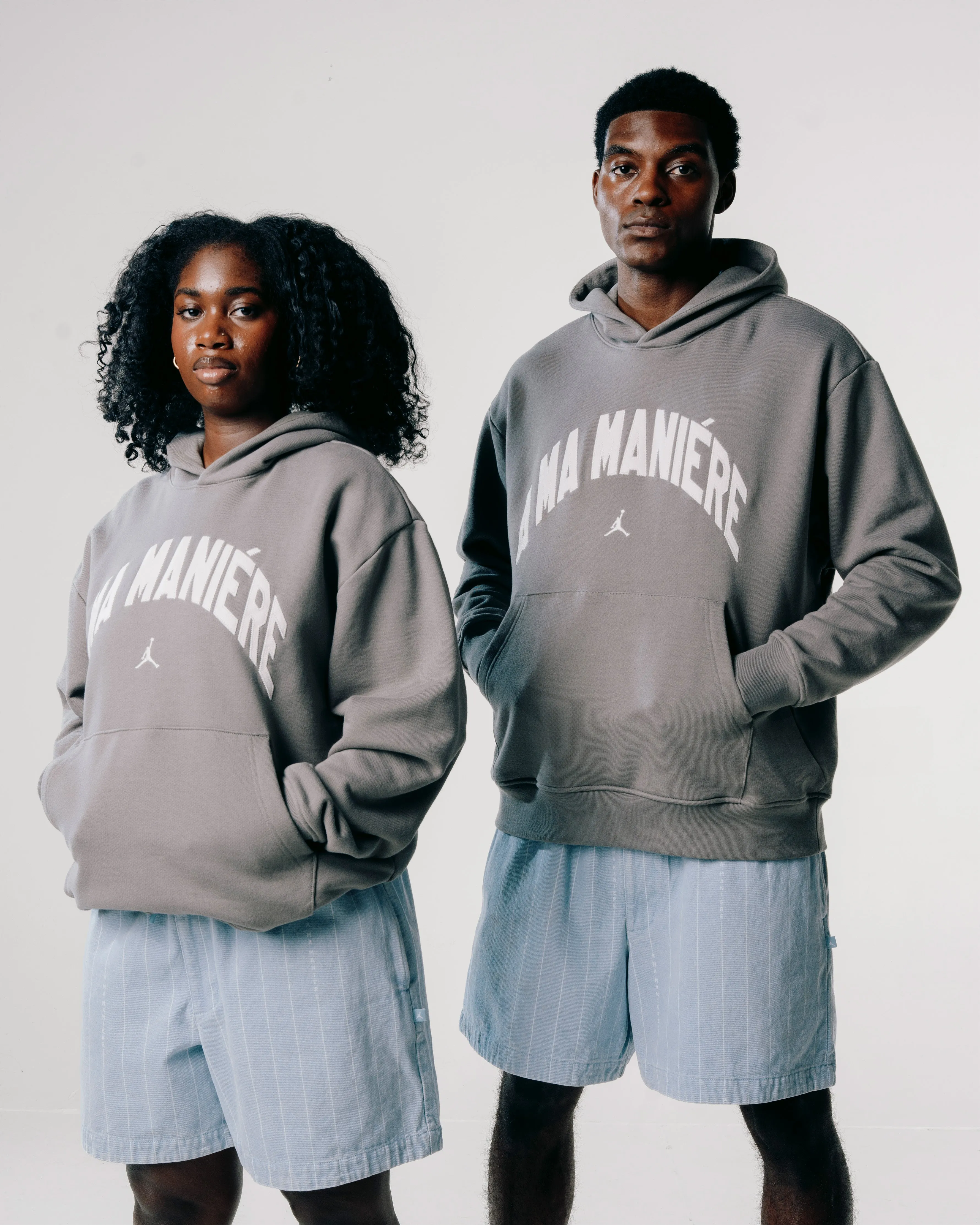 A MA MANERE HOODIE