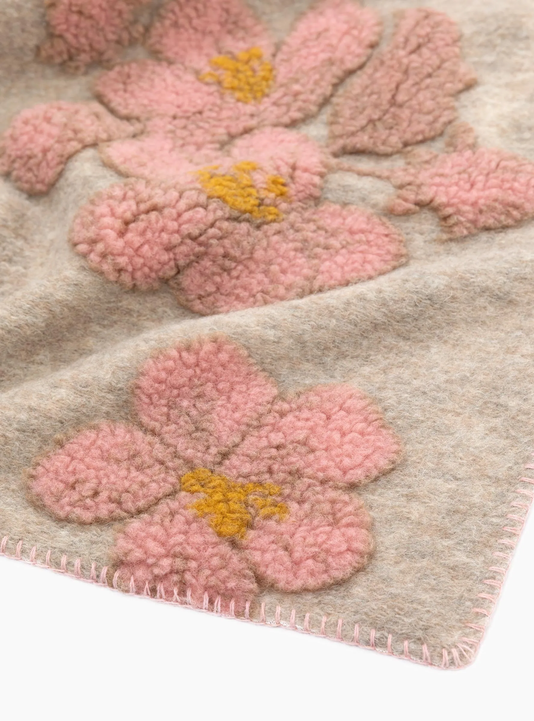 Easy Boiled Wool Magnolia