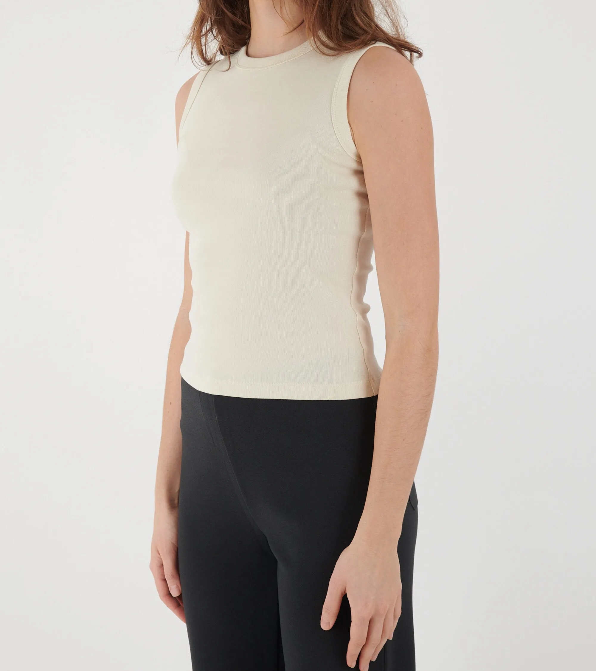 Esm Tank Off-white