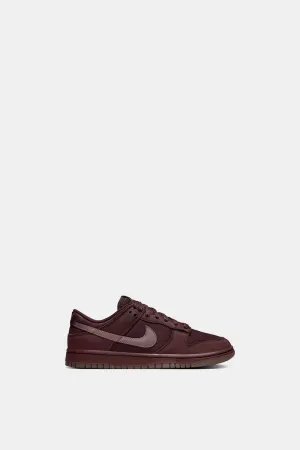 Nike Dunk Low Premium