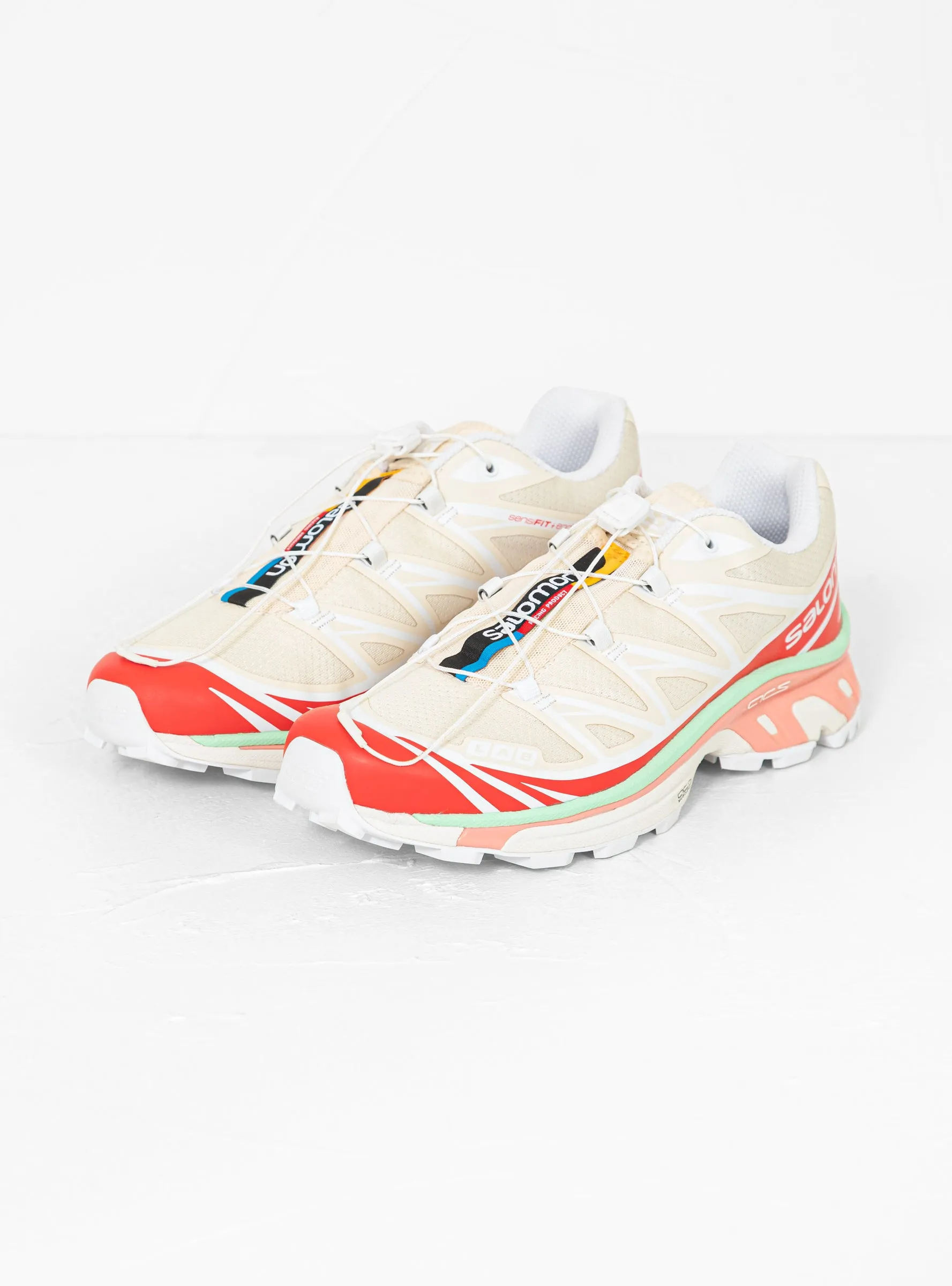 XT-6 Sneakers Shortbread. Poppy Red & Green Ash